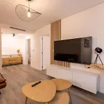 Appartamento Center With Parking - 2stay