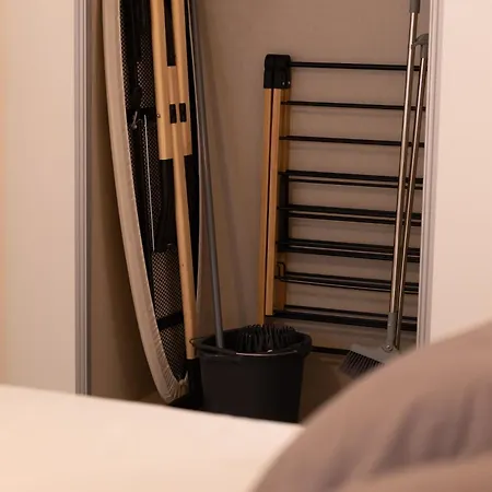 Center With Parking - 2stay Daire