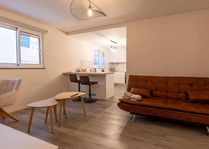 Center With Parking - 2stay *